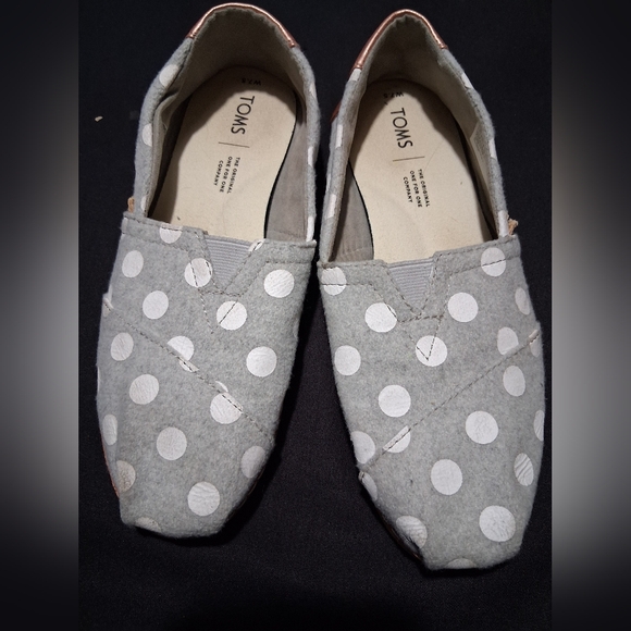 Toms Gray and White Polka Dot Flats - Picture 1 of 8